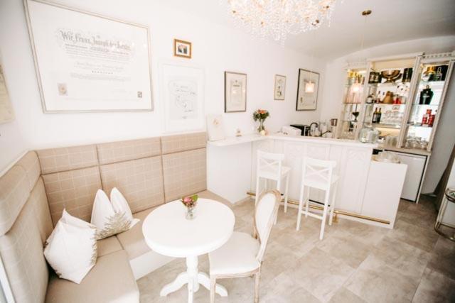 Boutique Hotel Goldenes Lamm Villach Kültér fotó