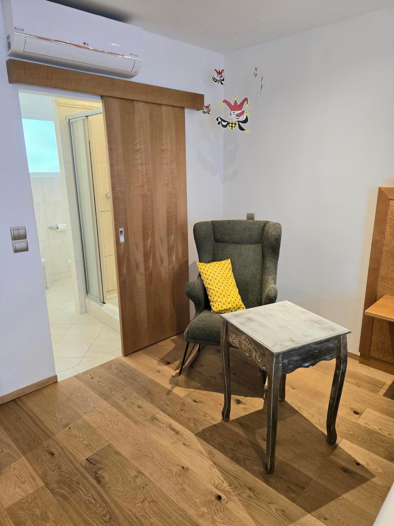 Boutique Hotel Goldenes Lamm Villach Kültér fotó
