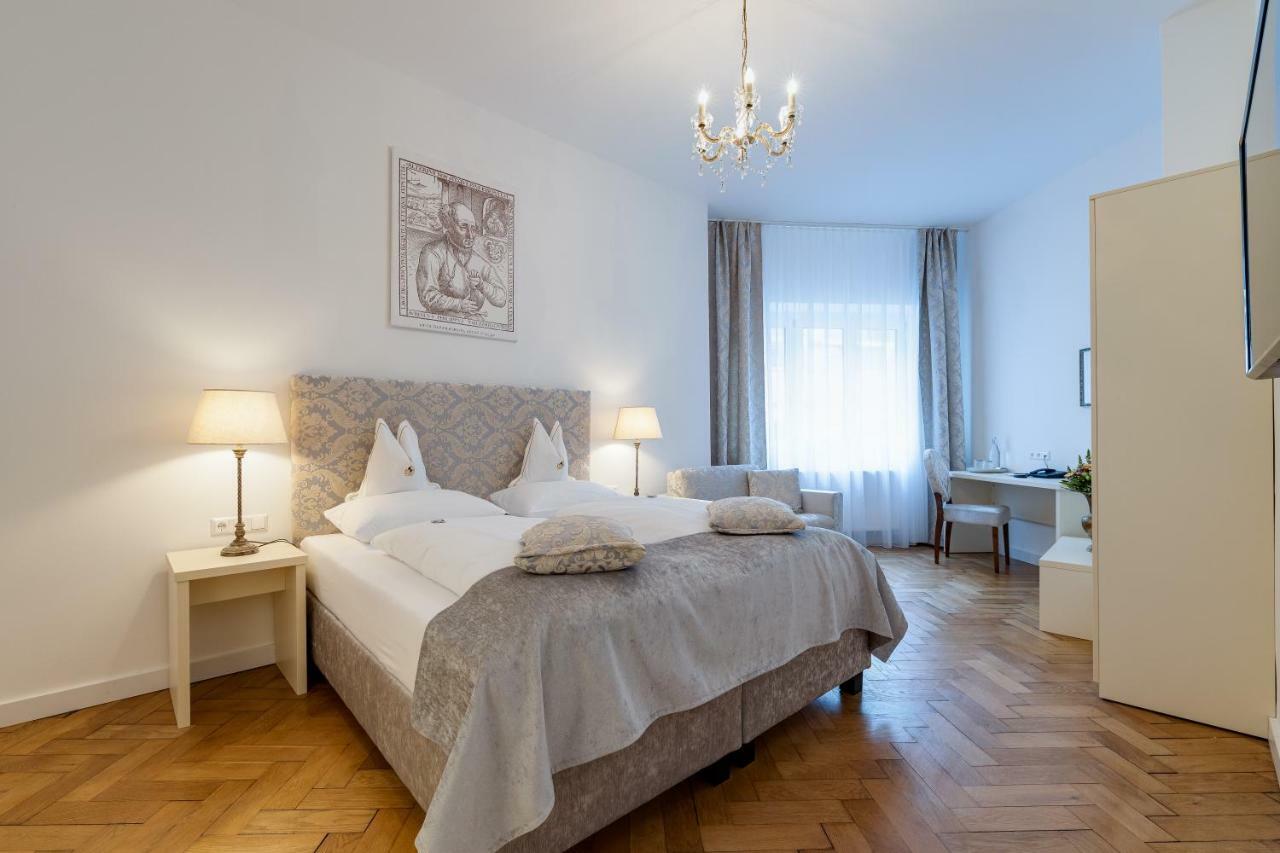 Boutique Hotel Goldenes Lamm Villach Kültér fotó